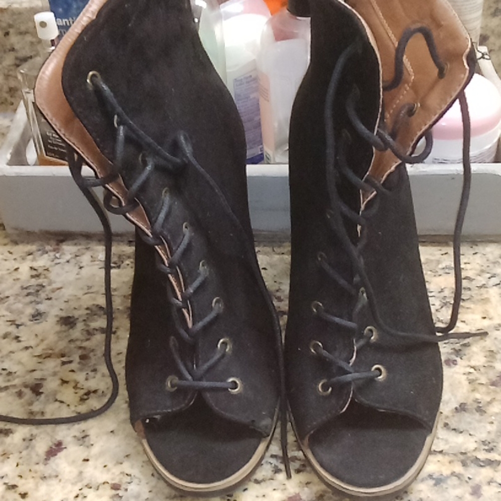 Booties open toe